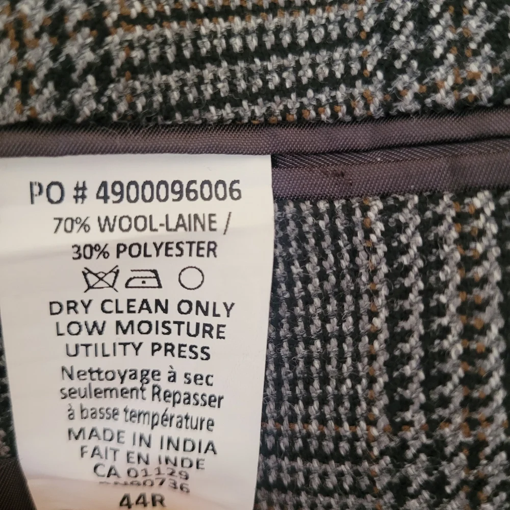 NWOT Ralph Lauren Men's Gray and Black Plaid Suit Jacket - Size 44 R